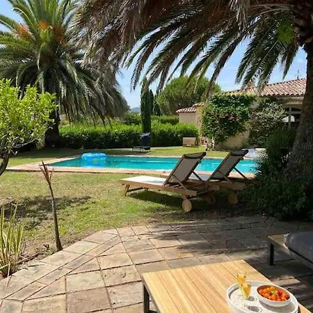 Magnifique Vue Avec Piscine Et Privee