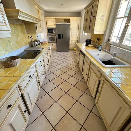 Magnifique Vue Avec Piscine Et Privee ヴィラ グリモー