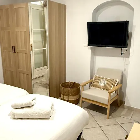 Magnifique Vue Avec Piscine Et Privee *