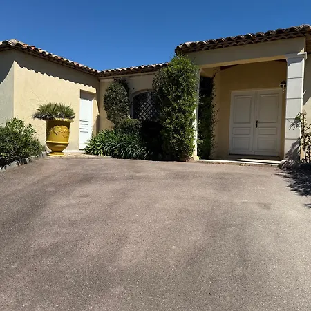 Magnifique Vue Avec Piscine Et Privee * Grimaud